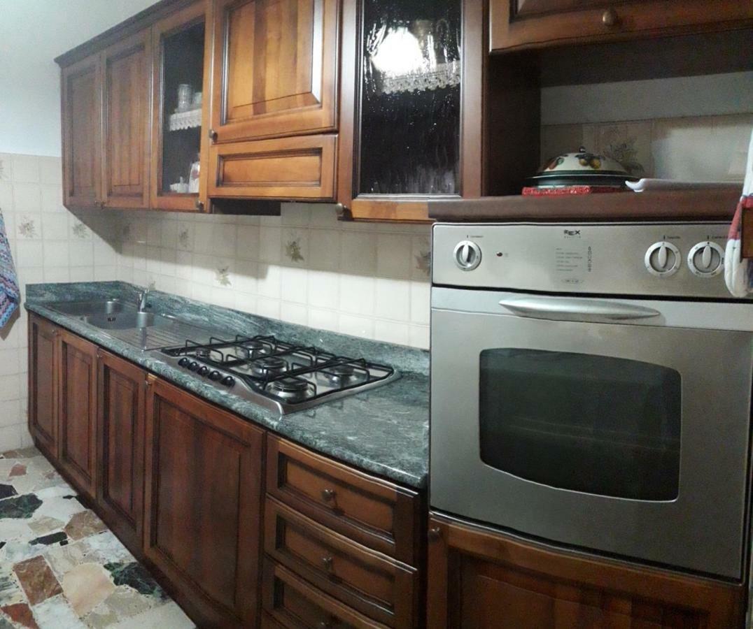 Domuspes Apartment Sedilo Exterior foto